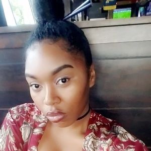 Meet your Posher, Kedva